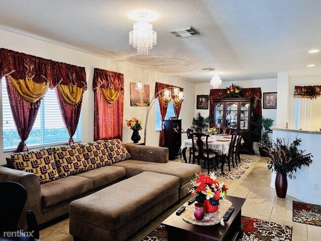 Building Photo - 3 br, 2.5 bath House - 3005 Laurel Ridge Cir