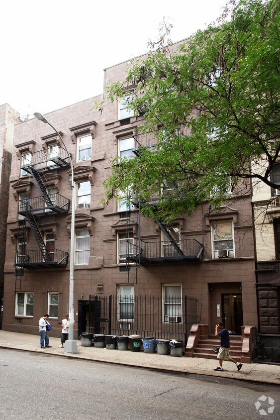 404 W 51st St, New York, NY 10019 Apartments in New York, NY