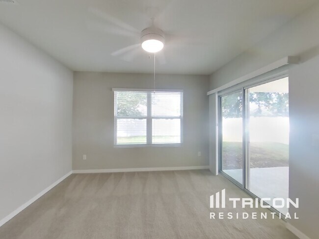 Foto del edificio - 3743 Bramblewood Loop