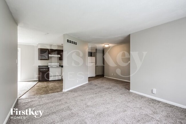 Foto del edificio - 4810 N Kenmore Rd