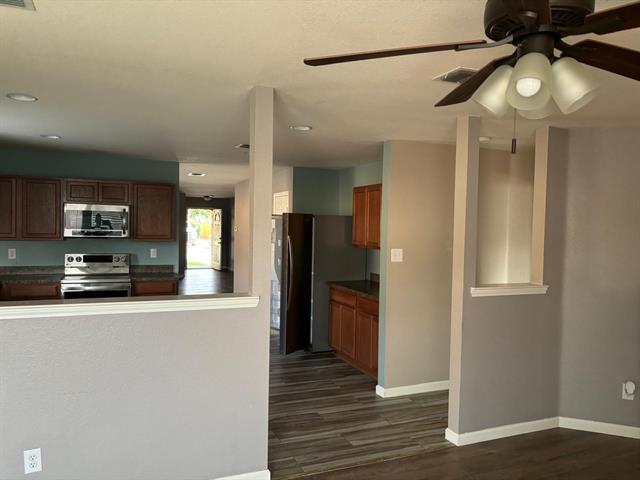 Foto del edificio - 4613 Mountain Oak St