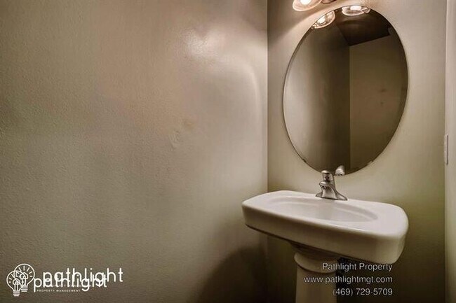 Foto del edificio - 4414 24th St SE, Puyallup, WA, 98374