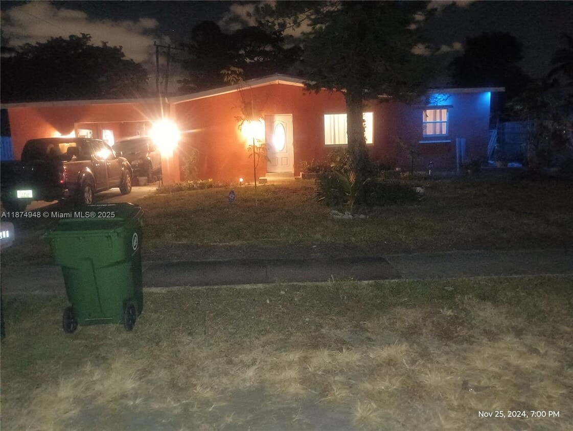 Foto principal - 610 Carolina Ave