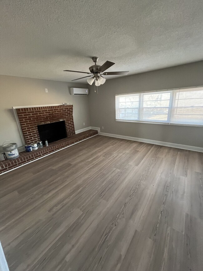 Foto del edificio - 4214 NC-182