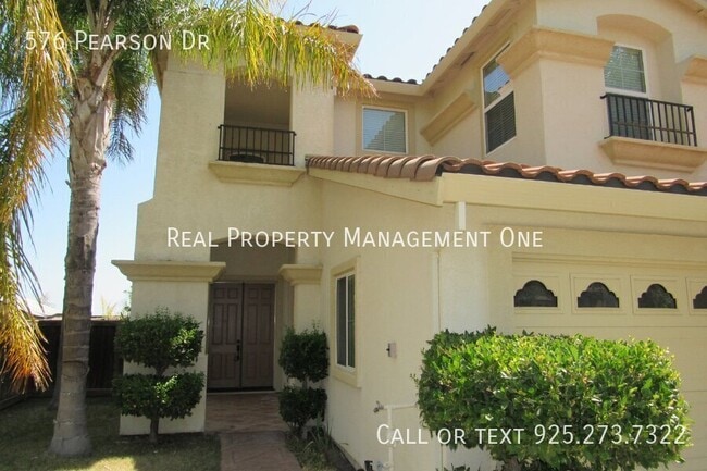 Building Photo - 576 Pearson Dr
