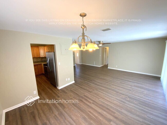 Foto del edificio - 1284 NW 5th St
