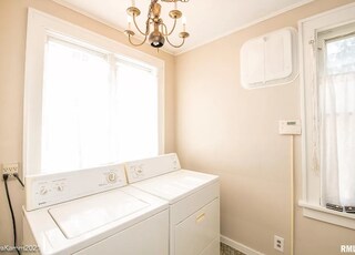 Foto del edificio - 1409 N Cole Ct