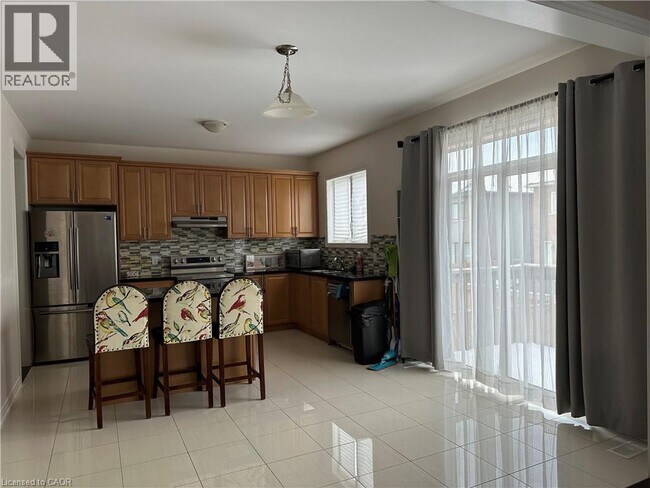 Photo du bâtiment - 35 Morrison Dr