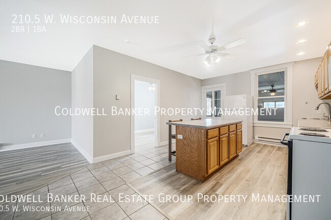 Foto del edificio - 210.5 W Wisconsin Ave