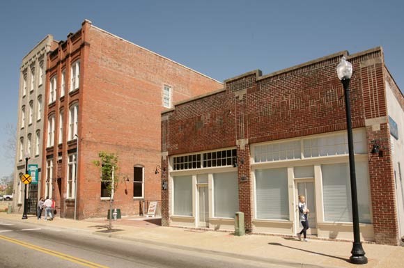 Primary Photo - The Lofts at East Point