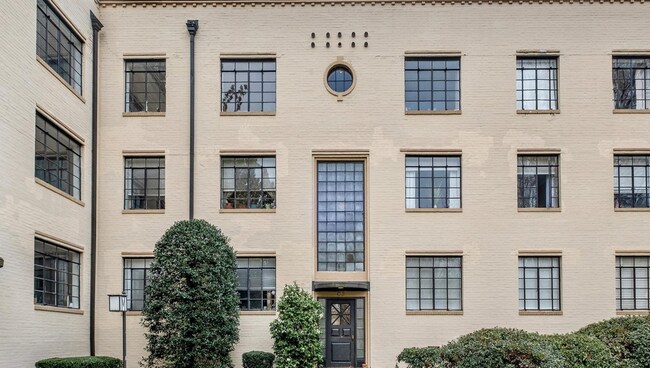 Building Photo - 1121 Myrtle Ave