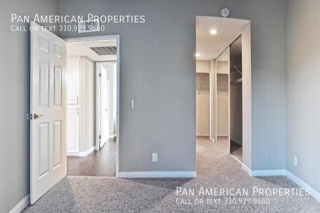 Foto del edificio - 26130 Laguna Ct