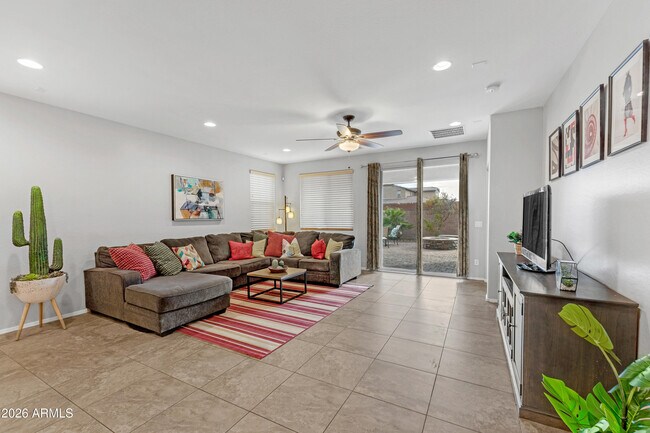 Foto del edificio - 7657 S Debra Dr