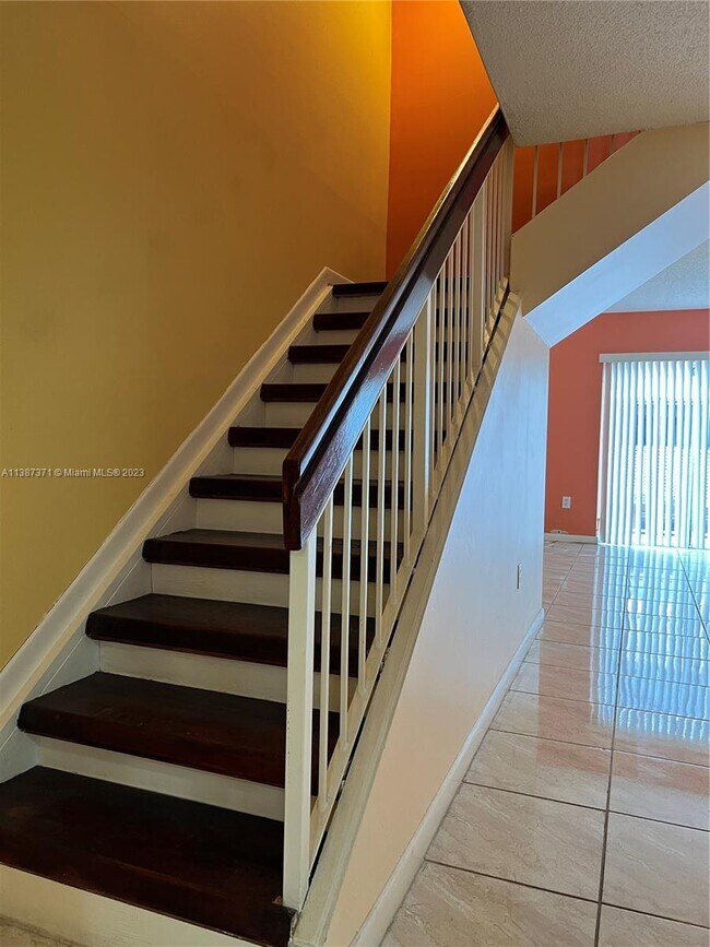 Foto del edificio - 14905 SW 80th St