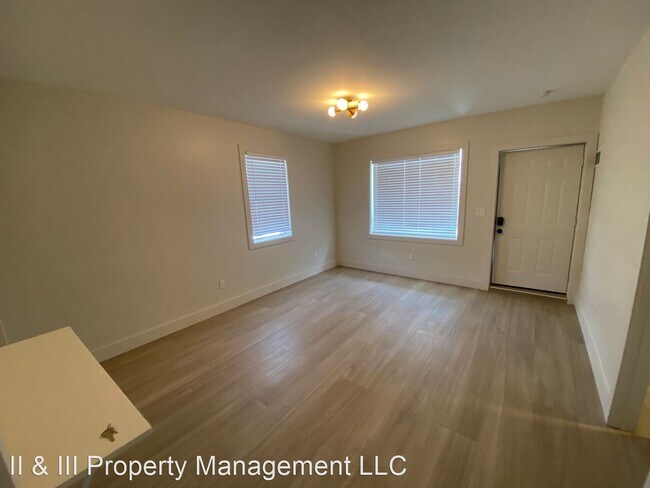 Foto del edificio - 2 br, 1 bath House - 10 S 6th St