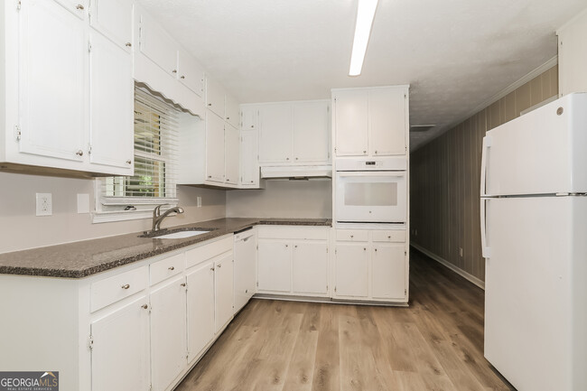 Building Photo - 2673 Green Valley Ct