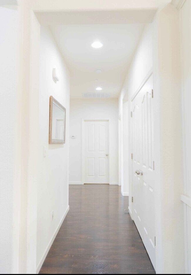 Foto del edificio - 2535 W Sady Ct