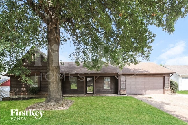 Building Photo - 4834 Walden Glen St