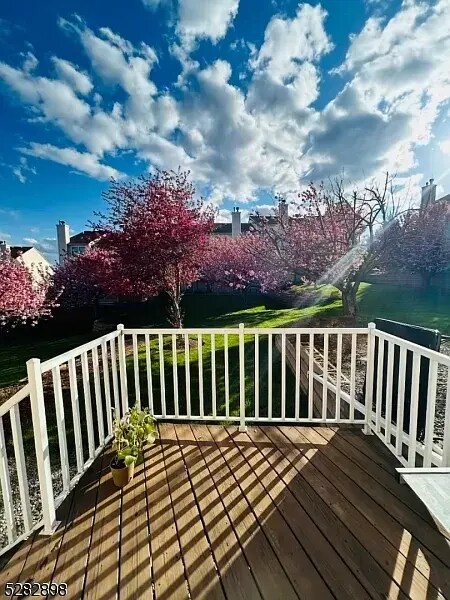 Foto del edificio - 154 Springhill Dr