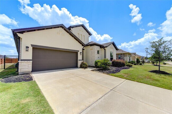 Building Photo - 10610 Hazel Hills Dr