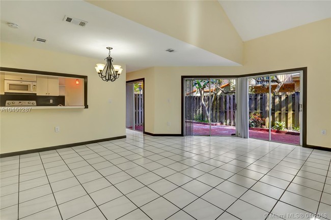 Building Photo - 10907 SW 75th Terrace