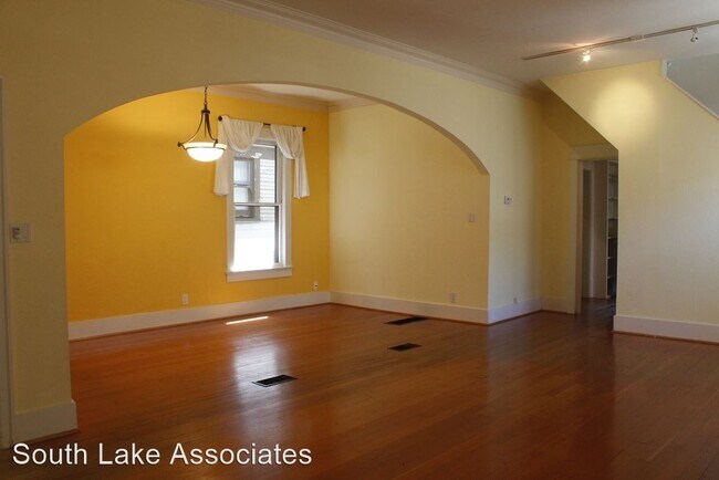 Building Photo - 3 br, 2 bath House - 1911 5th Ave W