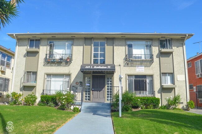 Building Photo - 444 S Manhattan Pl