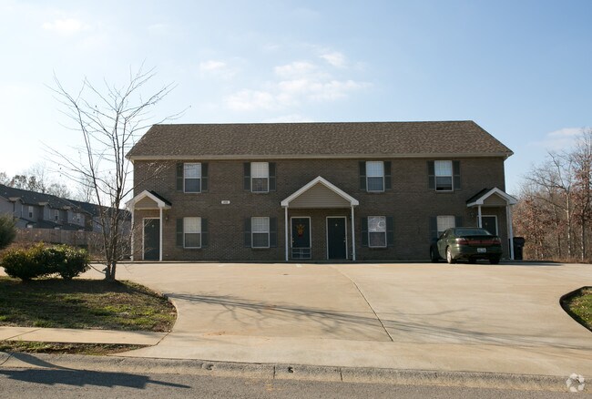 Building Photo - 1221 Ash Ridge Dr