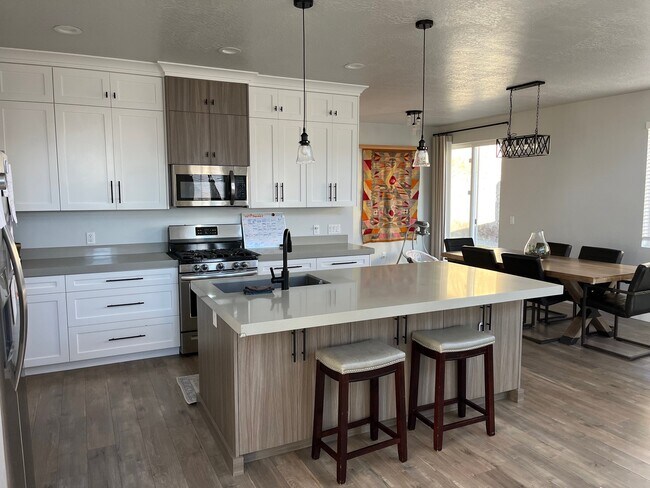 Foto del edificio - 14193 Brook Heights Cir