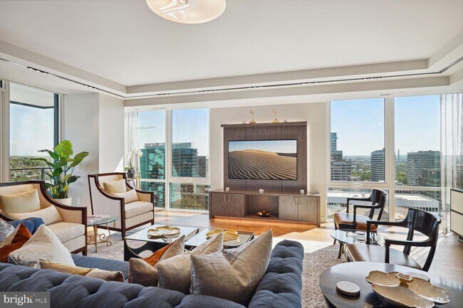 Foto del edificio - 1781 N Pierce St