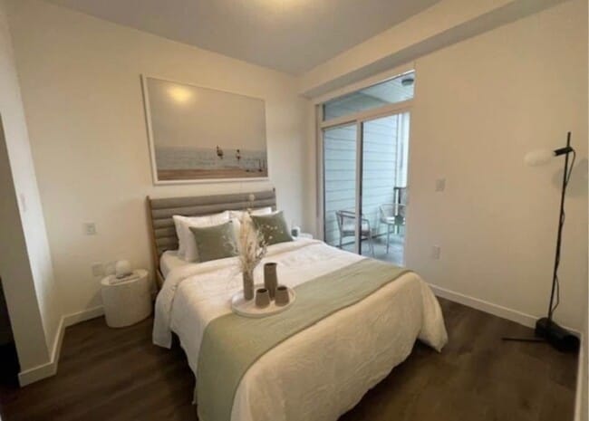 Building Photo - 16633-16624 24 Ave