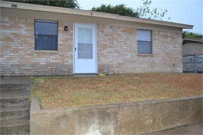 Foto principal - 909 Dryden Ave