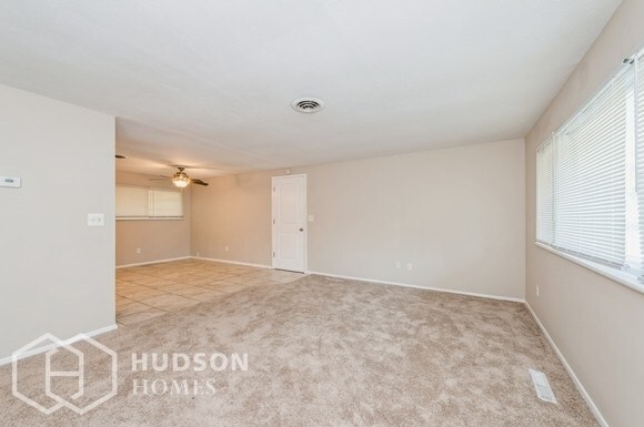 Building Photo - NOW AVAILABLE! - 1867 Owendale Drive, Dayt...
