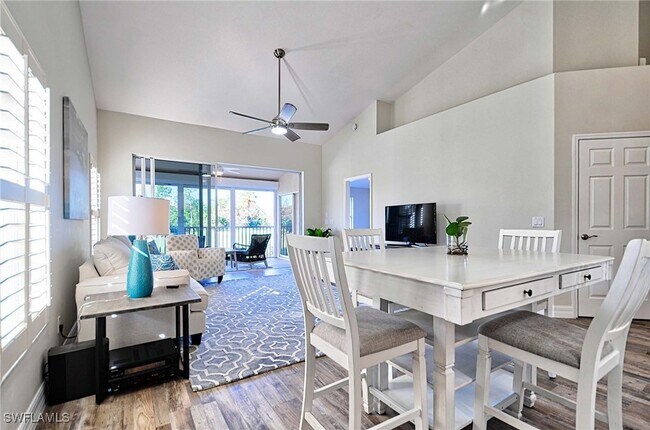 Foto del edificio - 5693 Heron Ln