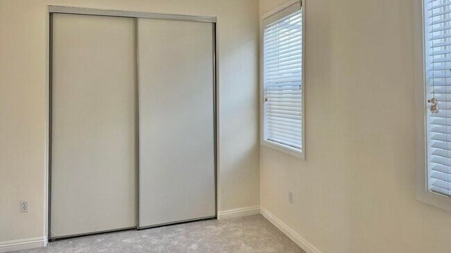 Foto del edificio - 4486 Chancery Ln