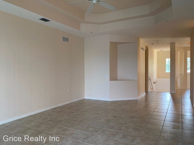 Foto del edificio - 26436 Lucky Stone Rd