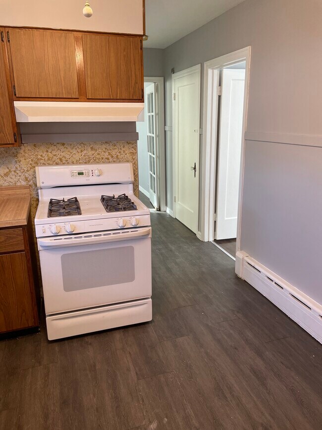 Foto del edificio - 7508 W Belmont Ave