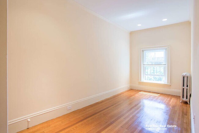 Photo - 19 Peterborough St Apartment