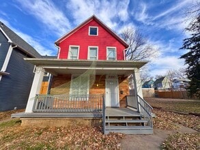 Building Photo - 3510 Roberts St