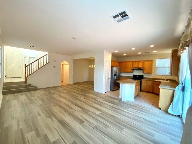 Foto del edificio - 9131 Wine Cellar Ave