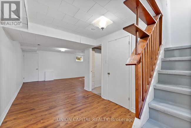 Building Photo - 379 Tamarack Cir