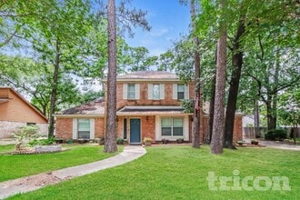 Building Photo - 15707 Canterbury Forest Dr