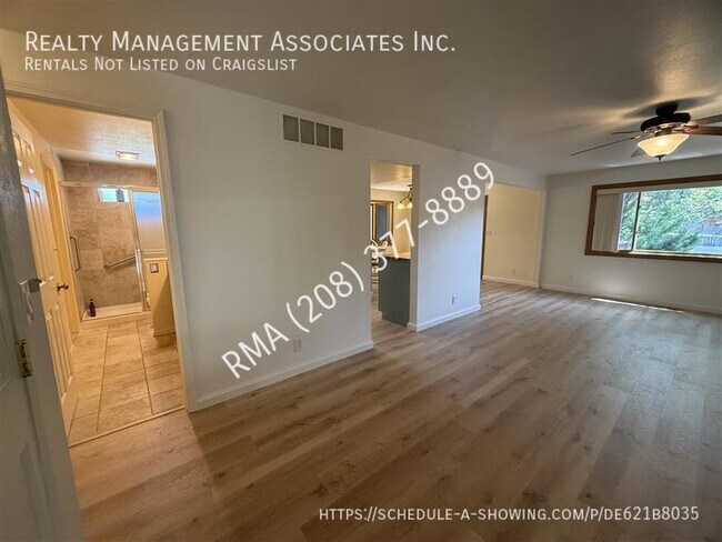 Foto del edificio - 3540 S Summerset Way