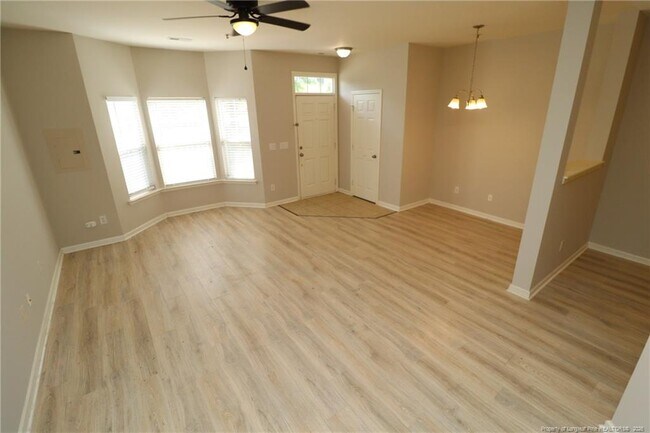 Building Photo - 8631 Neuse Club Ln