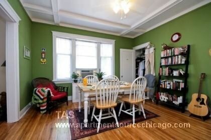 Foto principal - 545 W Wellington Ave