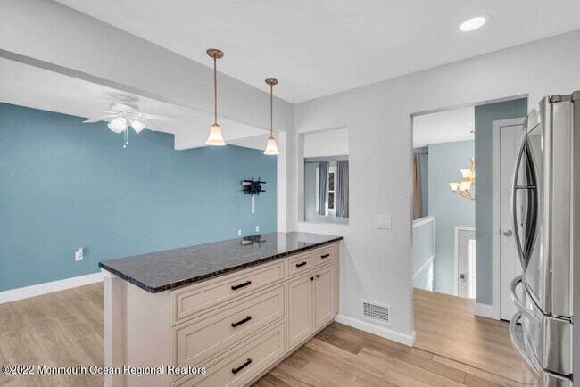 Foto del edificio - 110 Sherwood Ln