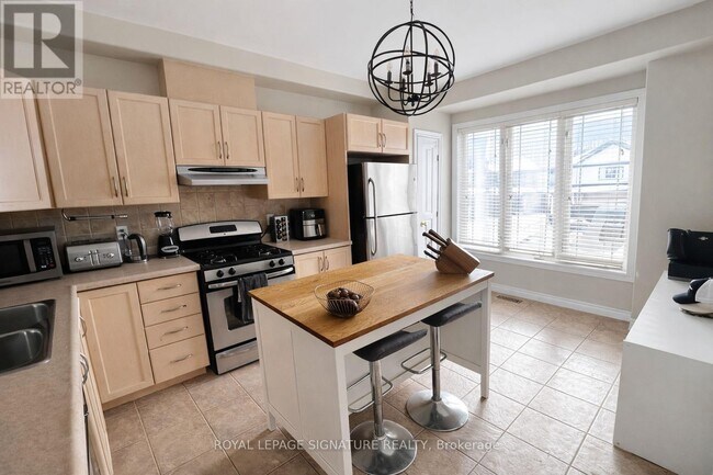 Photo du bâtiment - 101 Willow Ln