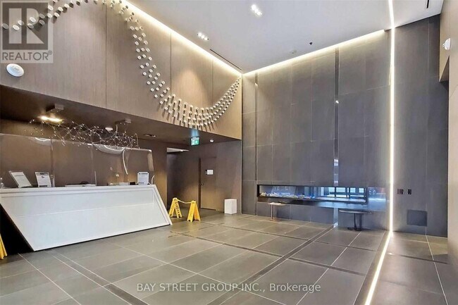 Photo du bâtiment - 181 Dundas St E