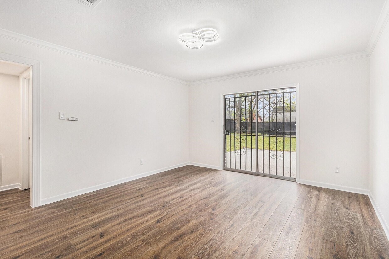 Foto del edificio - 1510 Tarberry Rd