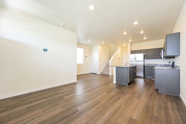 Building Photo - 13455 Oneida Ln